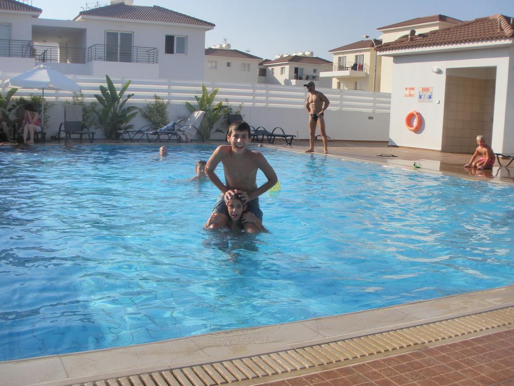 Mythical Sands Resort Ilona Apartment For Families Protaras Buitenkant foto